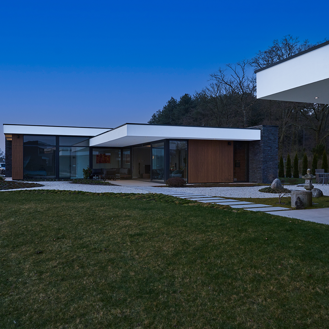 Villa-vdH-Arcen-avond1